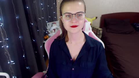 Eva online show from 01-19-25, 04:57