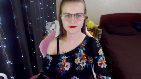 Eva online show from 01-22-25, 01:00