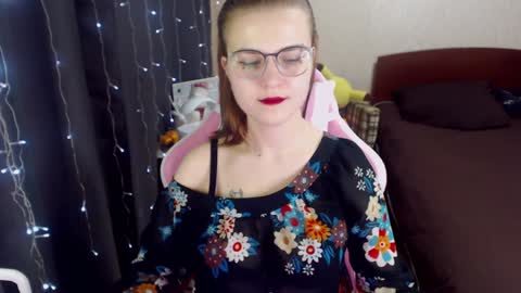 Eva online show from 01-23-25, 01:02