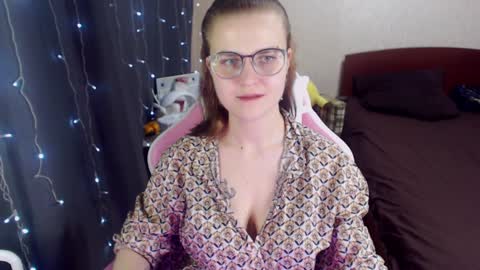 Eva online show from 01-30-25, 04:02