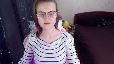 Eva online show from 02-05-25, 03:52