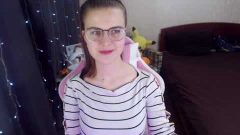 Eva online show from 02-07-25, 04:14