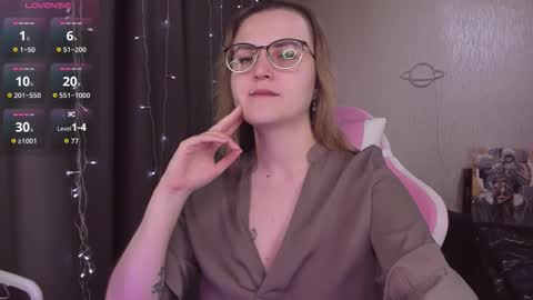 Eva online show from 10-23-25, 10:47