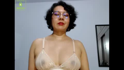 Eva online show from 12-14-24, 01:39