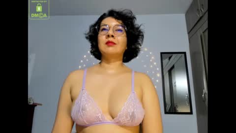 Eva online show from 01-22-25, 07:03