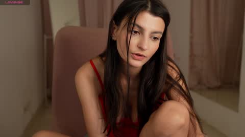 EVA  online show from 01-11-25, 07:05