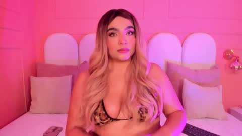 eva_saintt online show from 11-22-25, 05:17