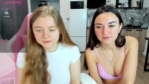 Snapshot of eva_tomiok chatting on 12-24-24, 05:05 Eva online show from 12-24-24, 05:05