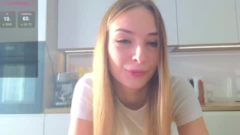 Hello Im Eva online show from 12-25-24, 10:39