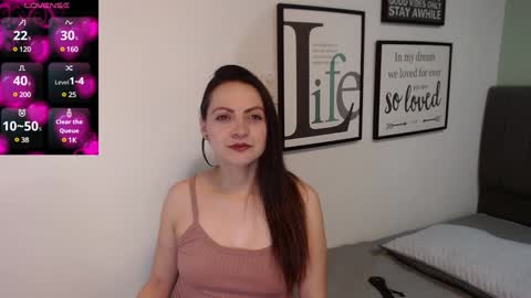 Snapshot of eva_villa chatting on 12-11-24, 08:07 Eva online show from 12-11-24, 08:07