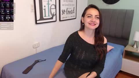 Snapshot of eva_villa chatting on 03-04-25, 04:09 Eva online show from 03-04-25, 04:09