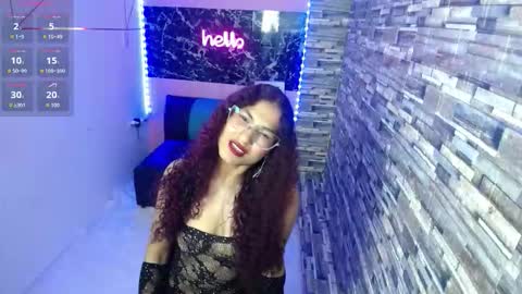 Snapshot of evaa_mist chatting on 10-17-25, 08:44 evaa_mist online show from 10-17-25, 08:44