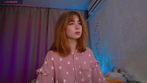 Snapshot of evaa_moonn_ chatting on 03-05-26, 12:56 Eva online show from 03-05-26, 12:56