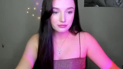 Snapshot of evaamillerr chatting on 12-03-24, 09:23 Eva online show from 12-03-24, 09:23