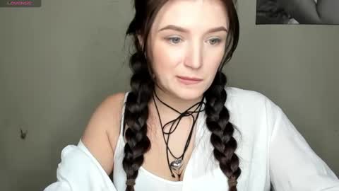 Snapshot of evaamillerr chatting on 12-16-24, 02:49 Eva online show from 12-16-24, 02:49