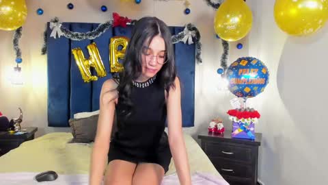 EvaandDante online show from 12-29-24, 07:11