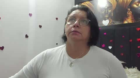 Eva online show from 04-13-26, 12:43