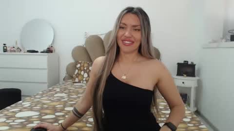 EvaBomb online show from 01-18-25, 12:26