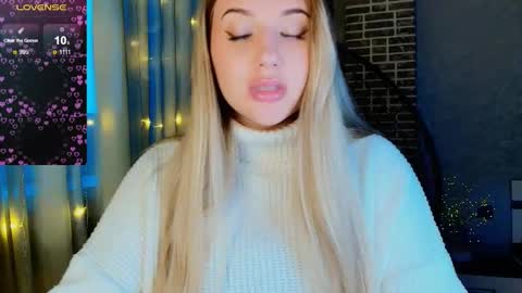 Eva  online show from 11-21-25, 02:32