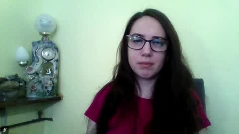 Snapshot of evaclassy chatting on 12-04-25, 08:12 EVA online show from 12-04-25, 08:12