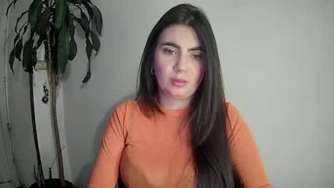 evacollins12 online show from 12-07-24, 01:14