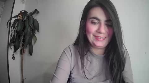 evacollins12 online show from 02-20-25, 03:01