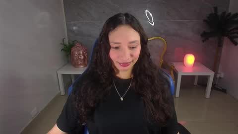 Snapshot of evageline_s chatting on 09-09-25, 03:39 Evangeline online show from 09-09-25, 03:39