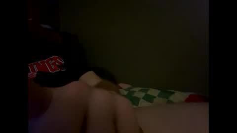 Snapshot of evageniex chatting on 12-15-25, 03:00 evageniex online show from 12-15-25, 03:00