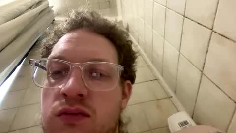 Snapshot of evageniex chatting on 02-11-26, 06:57 evageniex online show from 02-11-26, 06:57