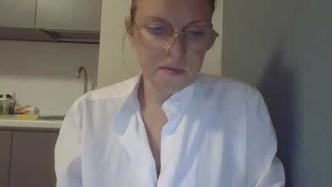 evaglad online show from 09-20-25, 03:57