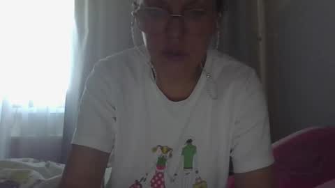 evaglad online show from 09-27-25, 05:56