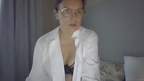 evaglad online show from 10-02-25, 05:25