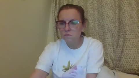 evaglad online show from 10-04-25, 07:23