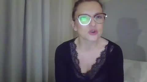 evaglad online show from 11-13-25, 06:18