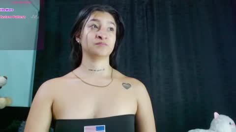 Evah Lee online show from 10-04-25, 01:58