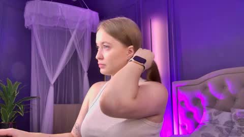 evahariss1 online show from 10-01-25, 09:04