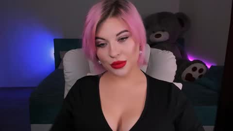 Eva online show from 12-13-24, 11:06