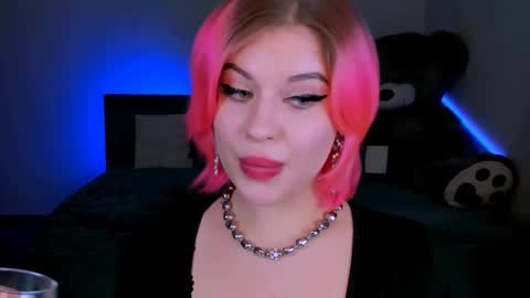 Eva online show from 02-22-25, 08:07