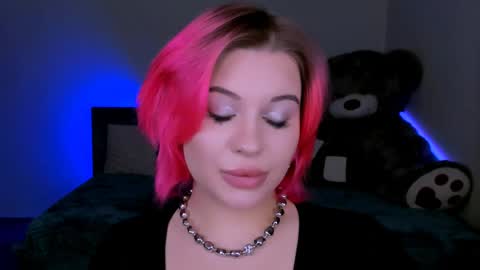 Eva online show from 02-25-25, 09:35