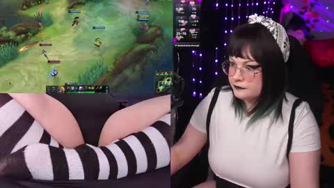 Eva  online show from 11-07-25, 01:05