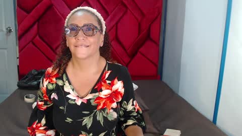 Eva Mills online show from 12-17-24, 08:21