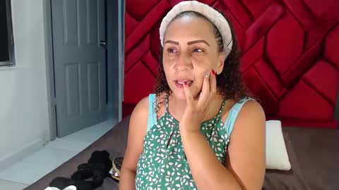 Eva Mills online show from 02-15-25, 01:27