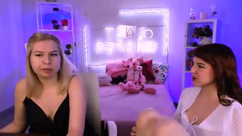 Eva  online show from 02-09-25, 12:30