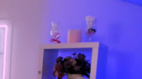 Eva  online show from 02-14-25, 01:18