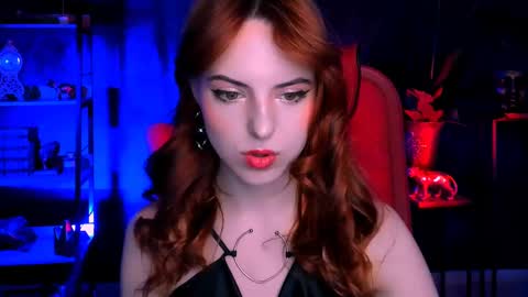 Eva  online show from 03-07-25, 04:22