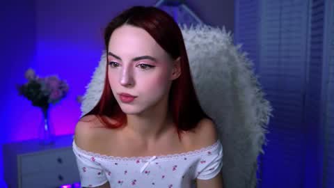 Eva  online show from 10-10-25, 12:37