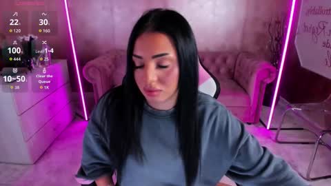 Snapshot of evanew_ chatting on 09-09-25, 04:28 Eva online show from 09-09-25, 04:28