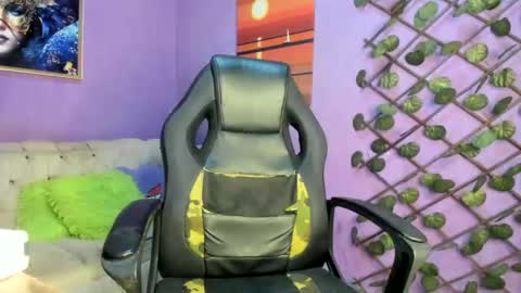 evangely15_ online show from 11-23-25, 12:16