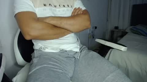 Evan online show from 01-03-25, 08:10