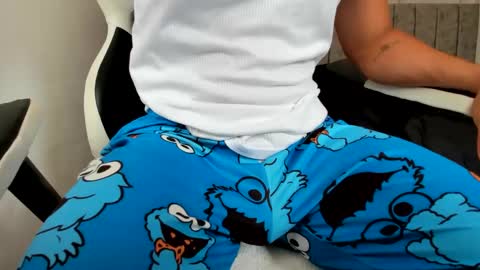 Evan online show from 09-15-25, 02:17